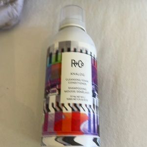 R&Co Analog Cleansing Foam Conditoner